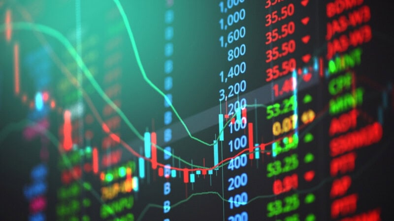 PSX hits record high after ADB greenlights $800 million package for Pakistan