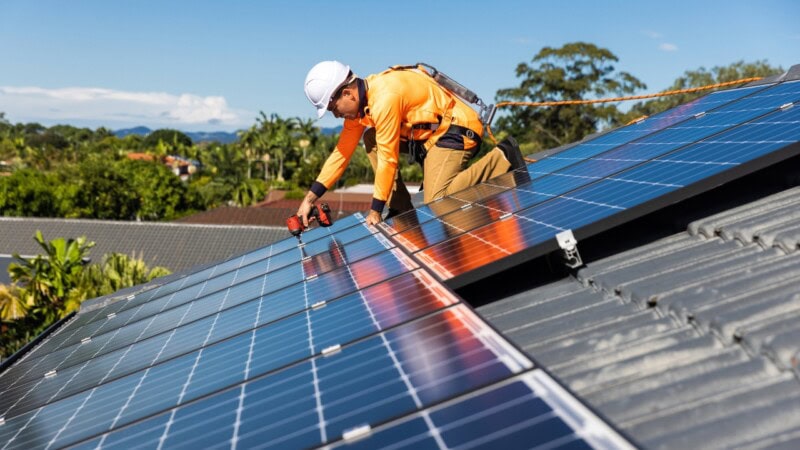 Senate panels, NA reject proposed 18 percent tax on solar panels