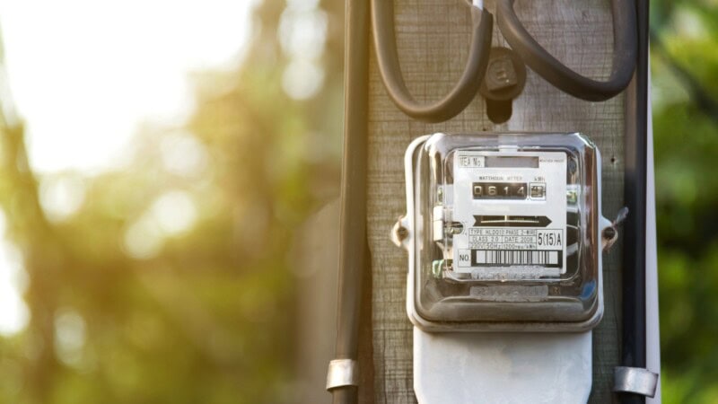 PM orders replacing meter readers with mobile app for electric bills