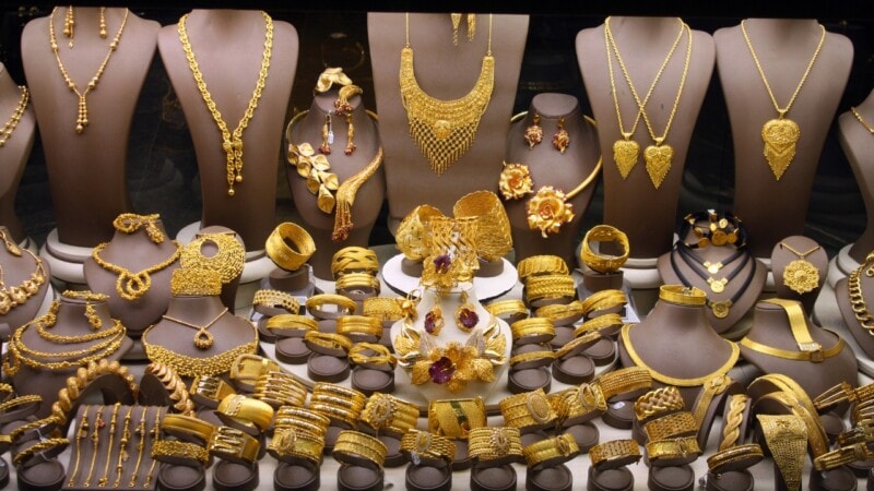 Gold prices steady amid easing geopolitical tensions
