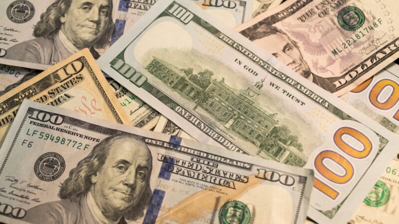 SBP reserves plunge by $2.7 billion to hit three-year low