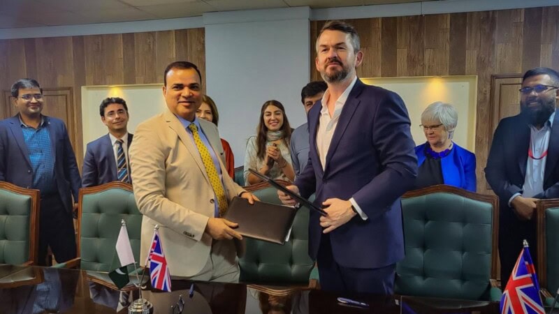 British Council, Sindh govt collab to transform English teaching for 30,000 public school teachers
