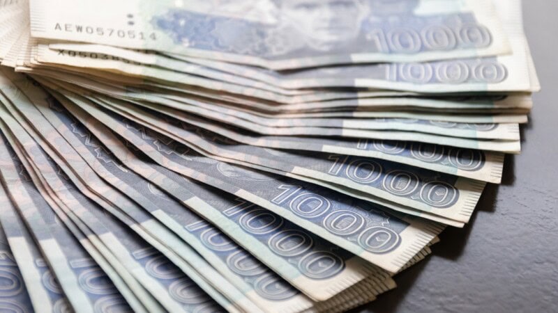 China rolls over $3.4 billion allowing Pakistan to meet IMF reserves target