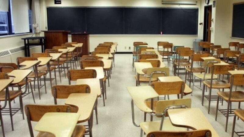 Lahore education authority cancels enrolment of 45,000 fake students