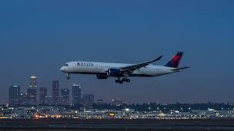 Delta Flight DL275 Diverted LAX Today: What Really Happened