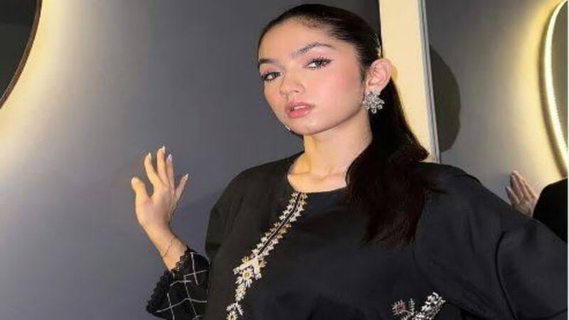 Aina Asif Biography 2025: Age, Family, Top Dramas & Rise to Fame