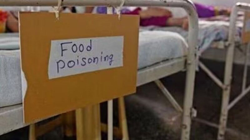 Two children die from food poisoning after eating fast food