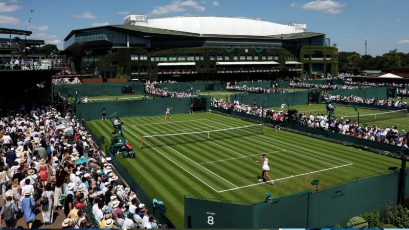 Wimbledon ends 148-year-old tradition