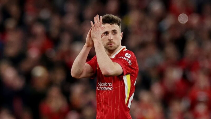Liverpool’s star dies in car crash in Spain