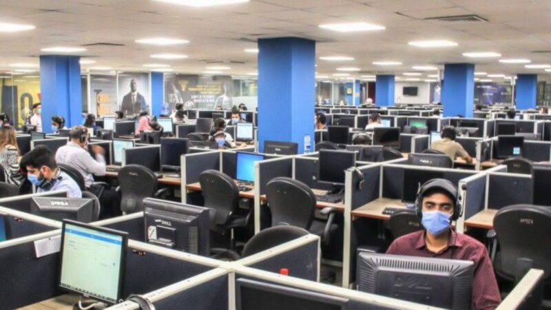 Massive crime ring busted in raid on fake call center