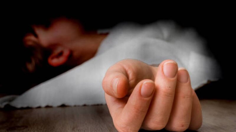 Body with slit throat found in Karachi