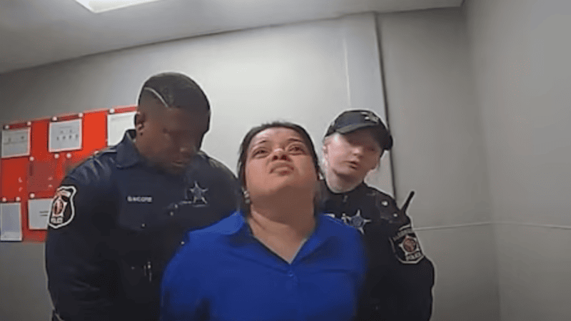 Indian woman’s Illinois shoplifting case prompts visa warning for Indians