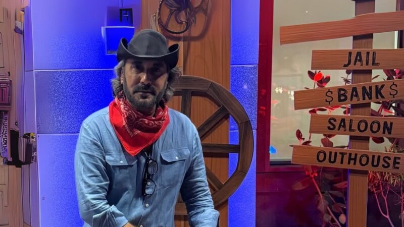 Is Adnan Siddique teasing ‘Tamasha 4’ with his cowboy look?