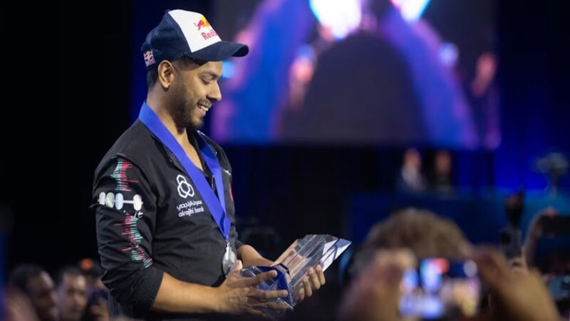 Arslan Ash: Tekken Legend & 6x EVO Champion