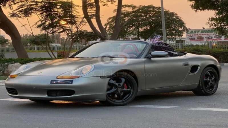 Discovering the Thrill: A Look at Pre‑Owned Porsche Boxsters in Dubai