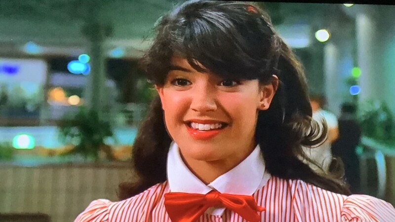 Phoebe Cates: Actress, Family & Entrepreneur Facts