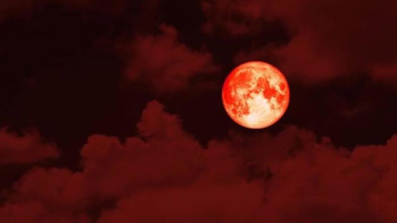 Pakistan to witness rare blood moon for the first time in history