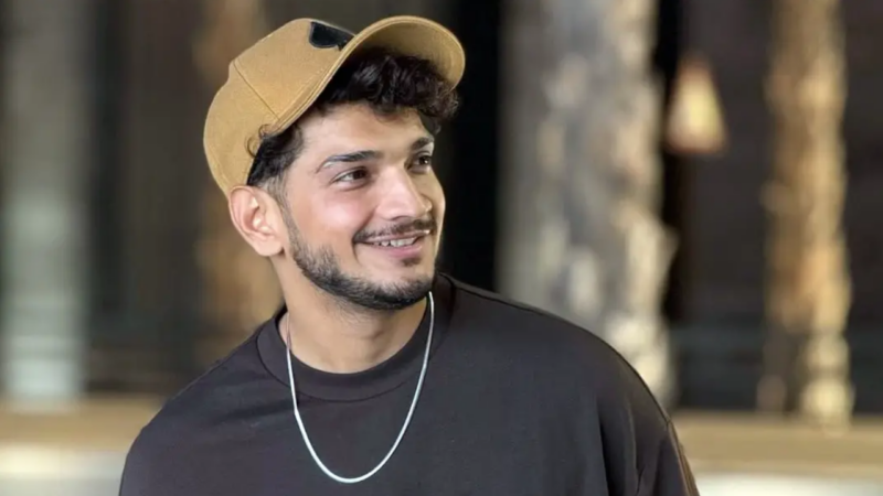 ‘My mother committed suicide because of father’s violence’, Munawar Faruqui’s revelation