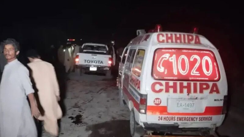 Death toll in Quetta suicide blast rises to 13