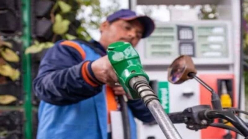 Drop in petrol prices likely: reports