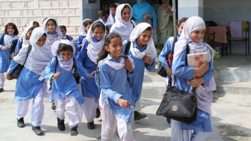 New school timings for winter announced in Punjab