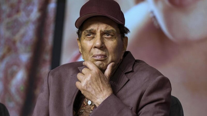 Dharmendra discharged from hospital one day after Indian media declares him dead