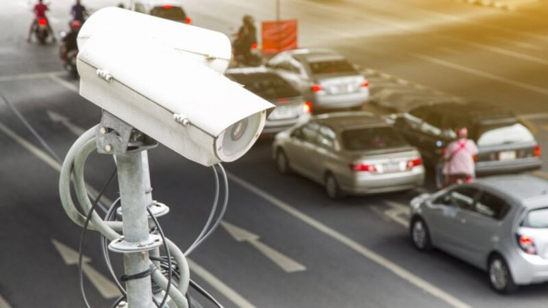 Karachi pays over Rs71 crore in fines in first 30 days of e-challan system