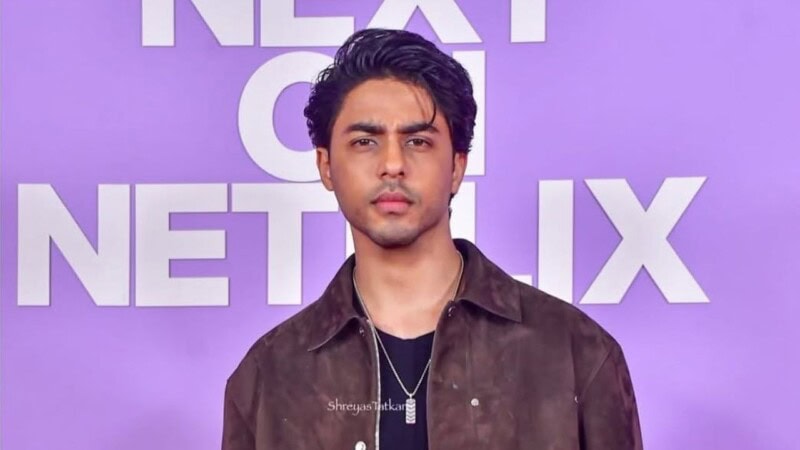 Complaints filed against Aryan Khan for ‘obscene gesture’