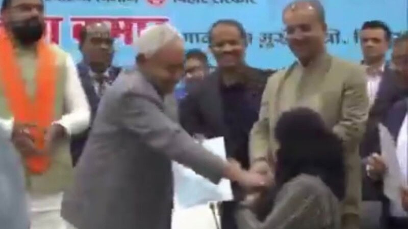 Bihar CM Nitish Kumar under fire for pulling off Muslim doctor’s niqab