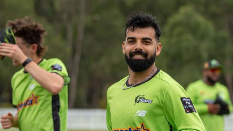 Shadab Khan shines in Sydney Thunder debut with all-round display