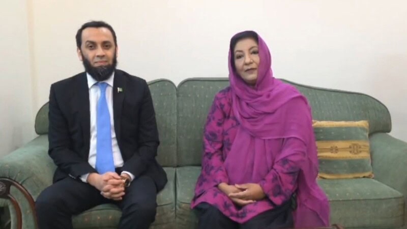 Attaullah Tarar welcomes Ishrat Fatima to PTV after she leaves Radio Pakistan