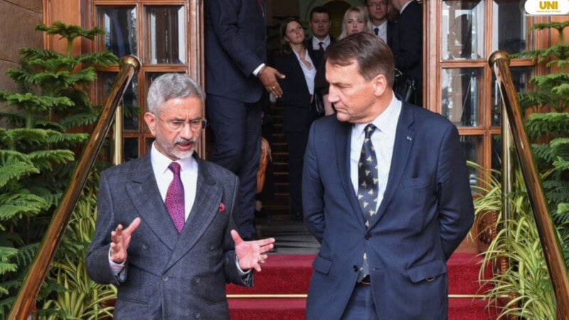 Polish deputy PM hits out at India after Jaishankar criticises his Pakistan visit