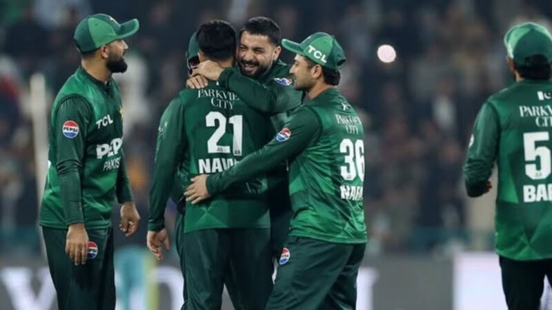 Pakistan beat Australia by 22 runs for the first time in seven years
