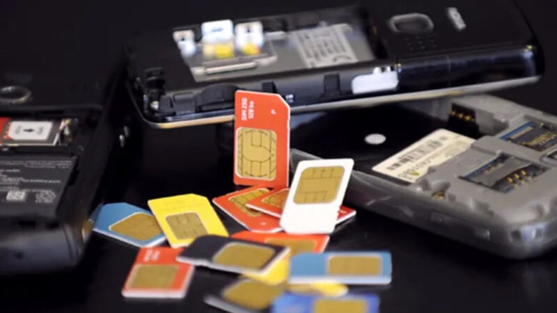 Check your CNIC or risk losing your mobile service, PTA warns