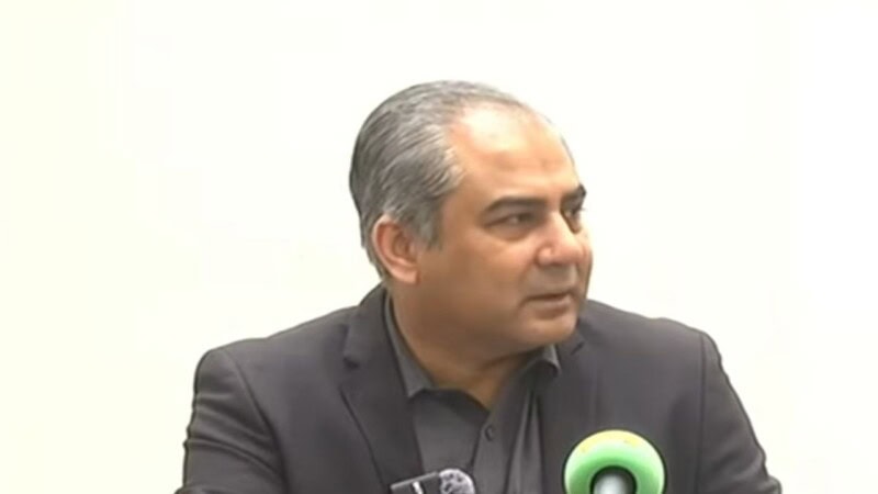 Naqvi says political handling by Aleema Khan delayed Imran’s eye examination