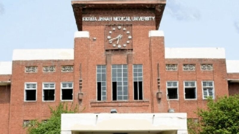 Medical student dies after falling off of hostel building in Lahore