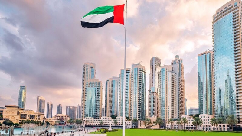 UAE says govt will pay for hotels of travellers affected by Middle East tensions