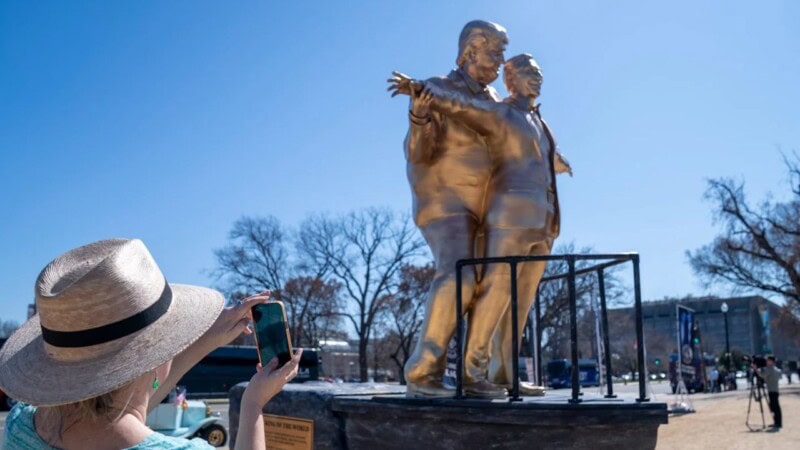 Trump-Epstein ‘Titanic’ statue pops up in Washington DC