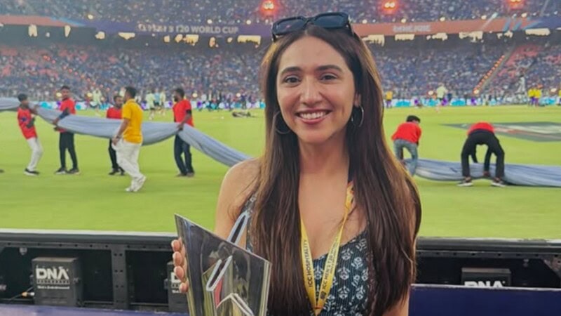 Indian sports presenter faces backlash for calling Pakistanis ‘loving’
