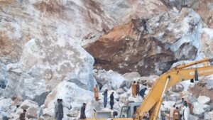 Man pulled alive from Mardan landslide debris after 16 days