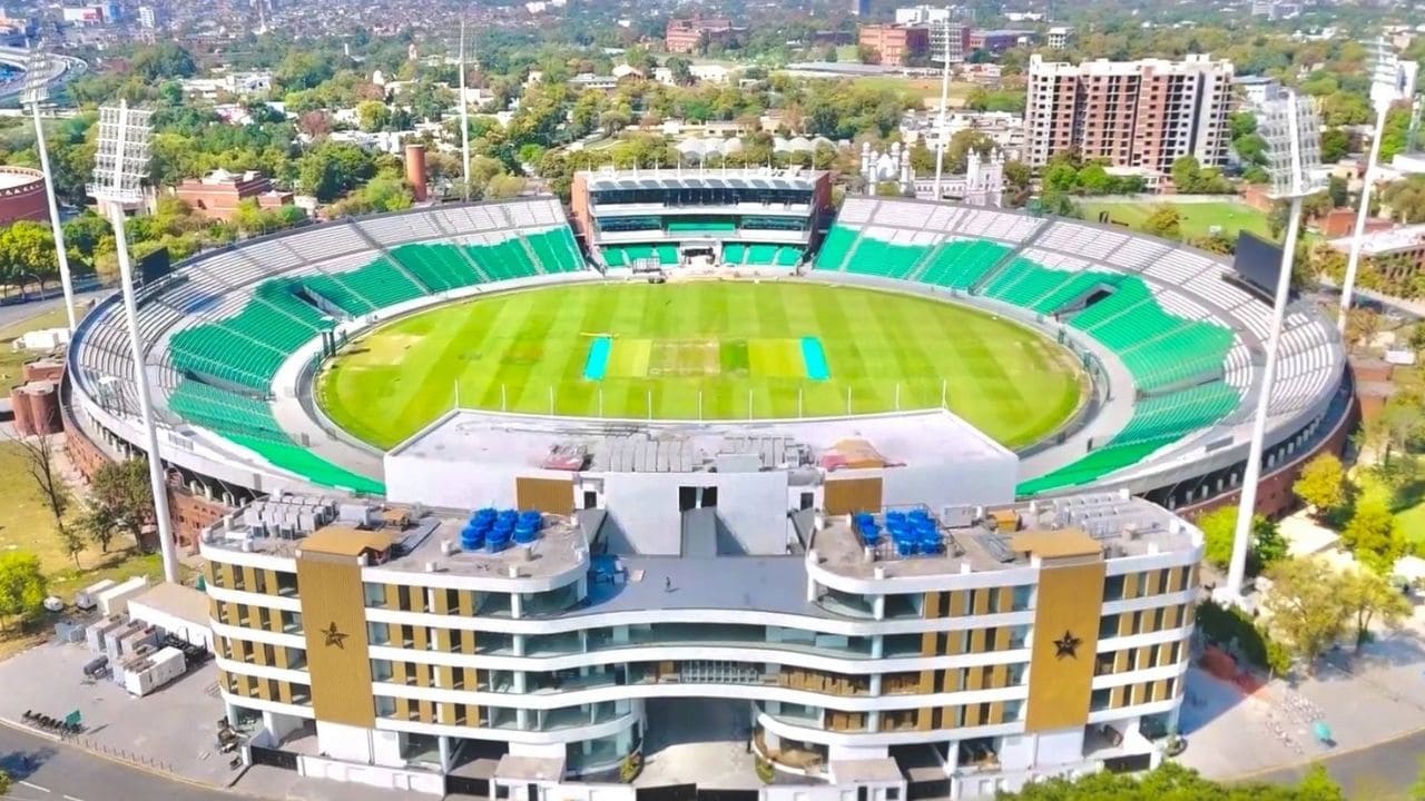 Game on, crowd in: PSL final gets go-ahead for packed stadium