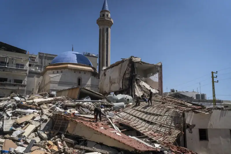 Lebanon, Israel extend ceasefire for three weeks