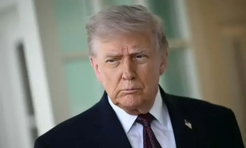 Trump says military operation against Iran suspended after request from ‘very nice group of people’ from Pakistan