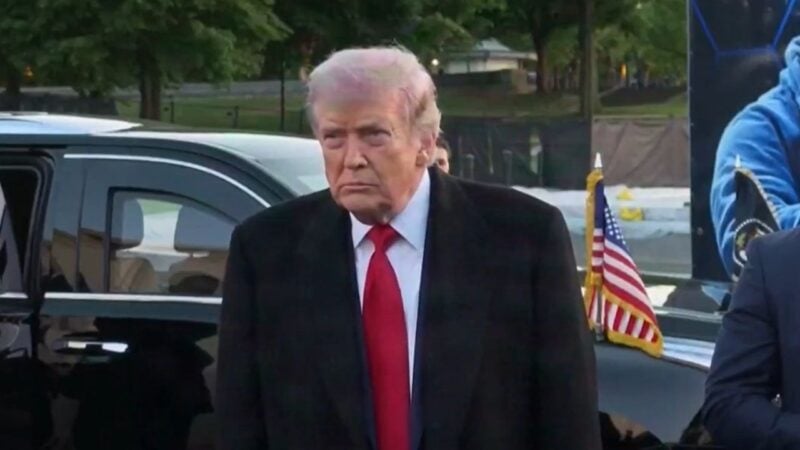 Trump halts Project Freedom at Pakistan’s request, praises Islamabad’s role