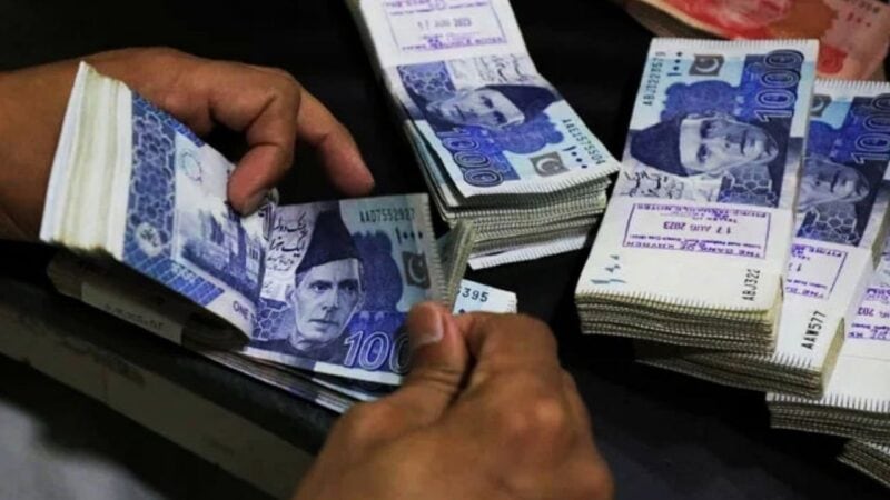 Govt weighs income tax cuts for salaried individuals