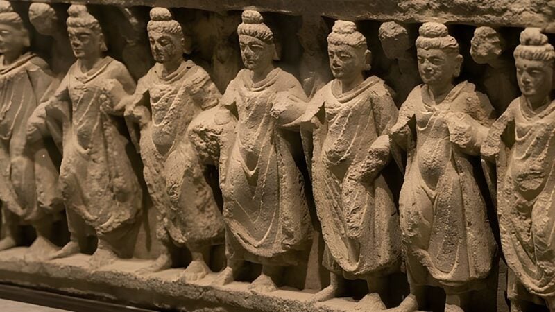 US returns over 450 looted artefacts to Pakistan