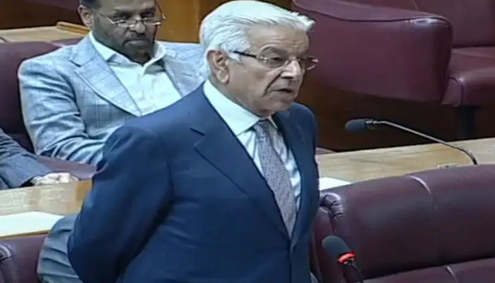 Kh Asif claims Gen Faiz used to supervise legislation at Asad Qaiser’s house during PTI rule