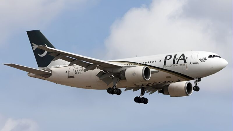 Govt formally transfers management control of PIA to Arif Habib consortium