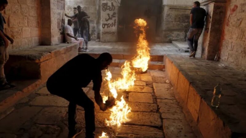 Pakistan joins seven Muslim states to condemn Israeli terrorist attacks on West Bank mosques