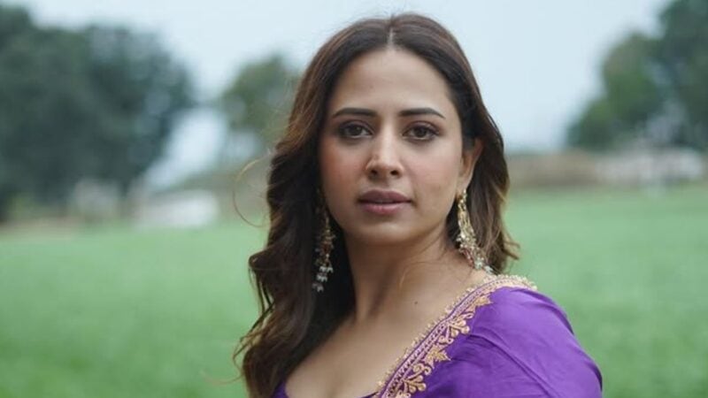 Indian actress Sargun Mehta is a fan of Pakistani dramas, says Mahira Khan among her favourites